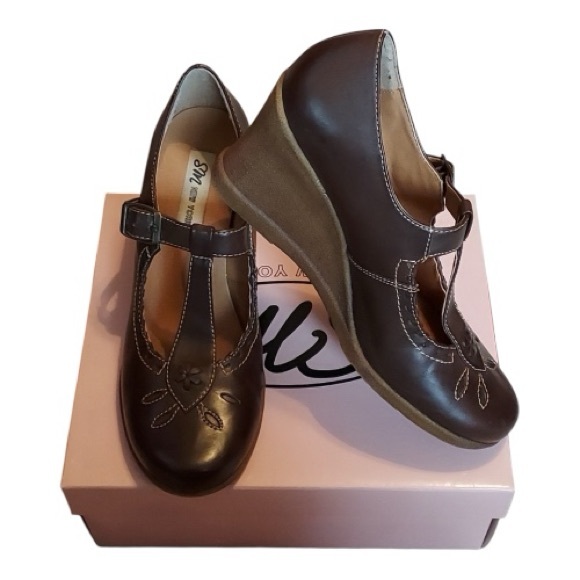 Vintage 90s SM New York Brown Retro Cottagecore T-Strap Wedge Heel Shoes 8 - Picture 6 of 10